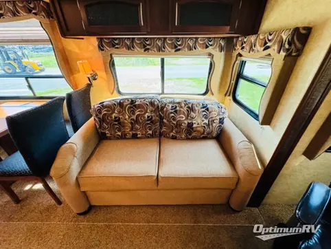 2013 Prime Time Crusader 320RLT RV Photo 2