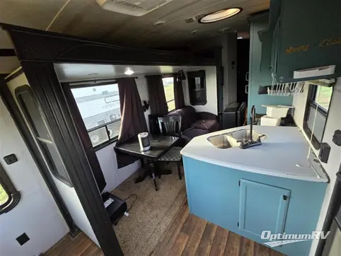 2014 Shasta Phoenix 27RL RV Photo 3