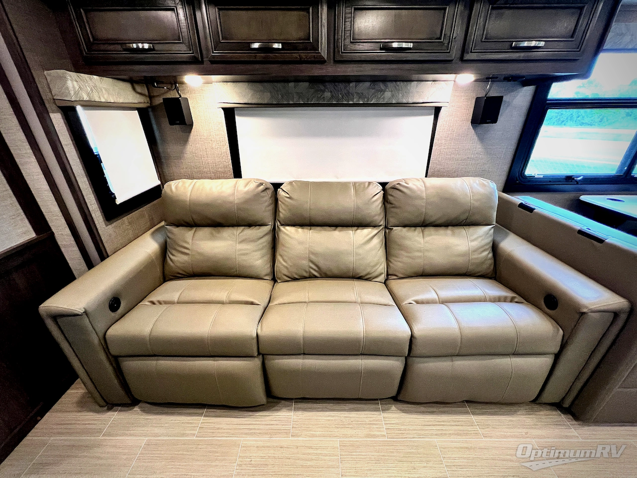 2023 Jayco Precept 34B Photo 12