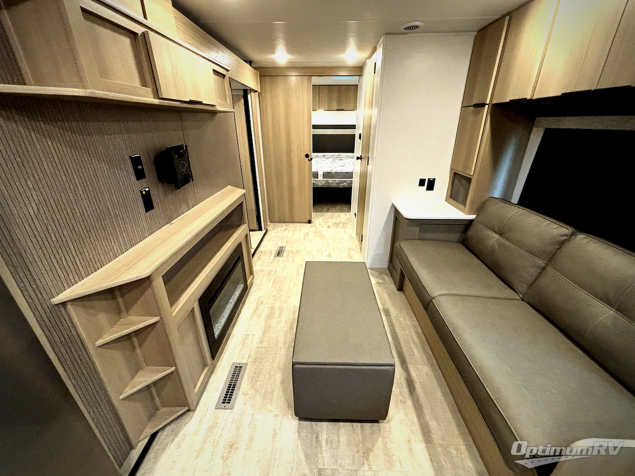 Used 2025 Dutchmen Kodiak 241BHSL Travel Trailer at Optimum RV
