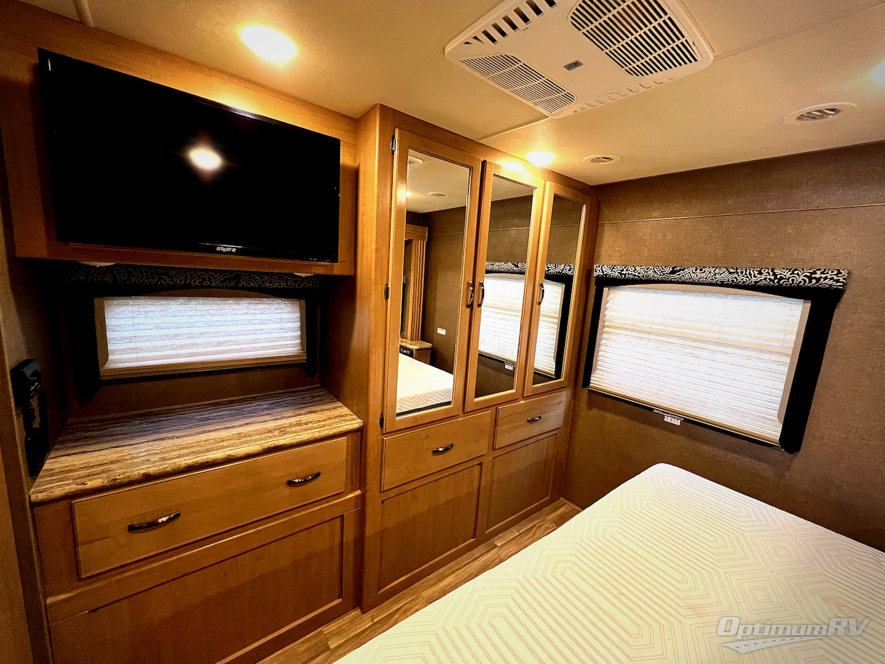 2018 Thor ACE 29.4 Photo 15
