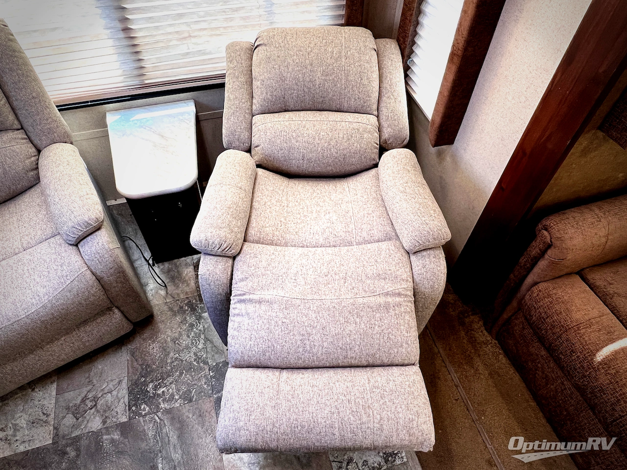 2015 Jayco Jay Flight 31RLDS Photo 8