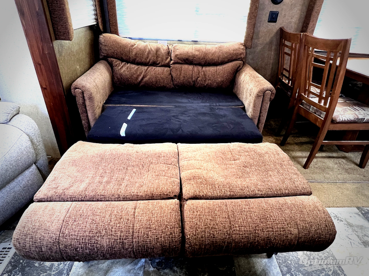 2015 Jayco Jay Flight 31RLDS Photo 12