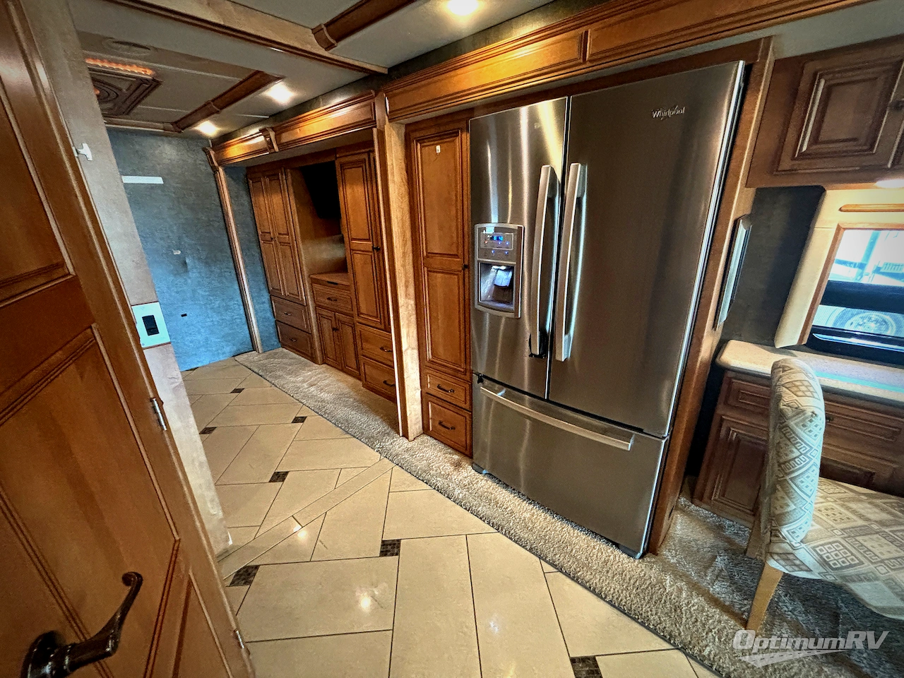 2014 Winnebago Tour 42QD Photo 8