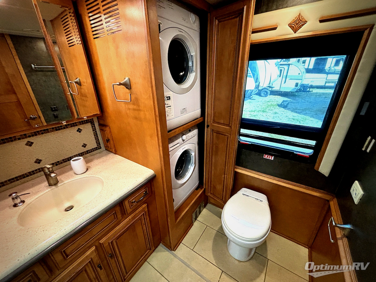 2014 Winnebago Tour 42QD Photo 13