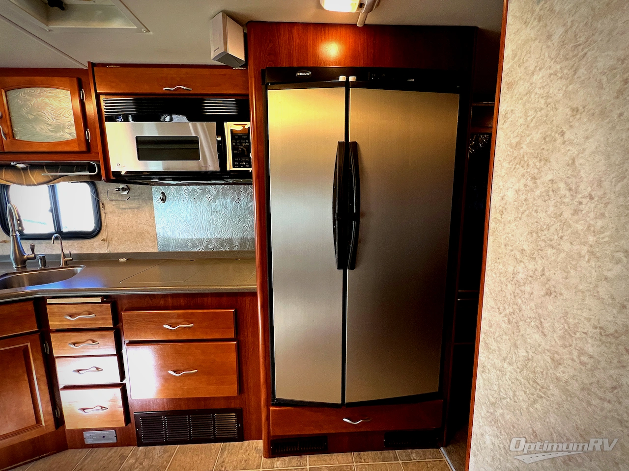 2003 Fleetwood Pace Arrow 36R Photo 15