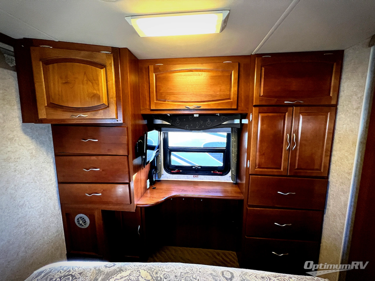 2003 Fleetwood Pace Arrow 36R Photo 19