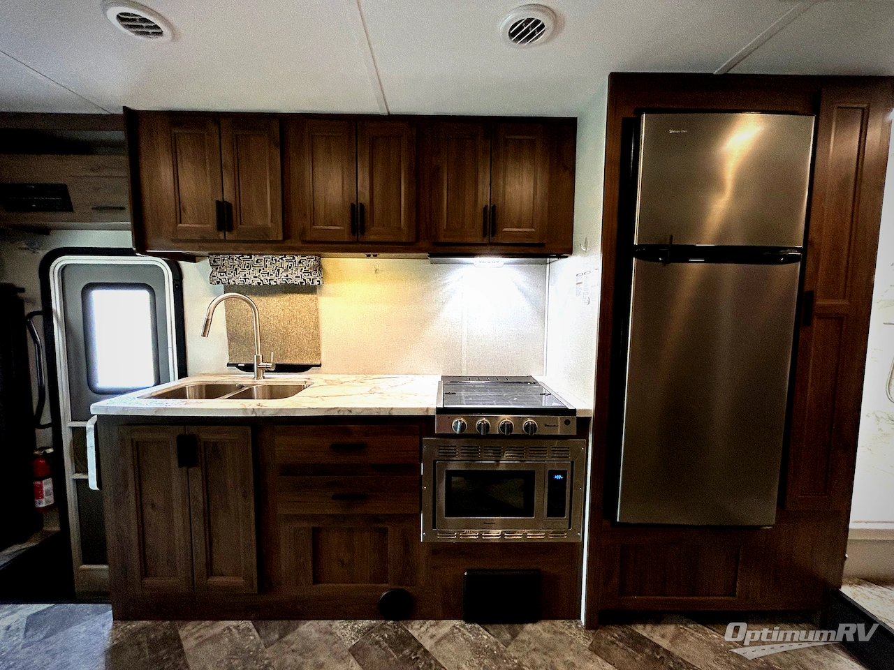 2020 Forest River Sunseeker LE 2850SLE Ford Photo 6