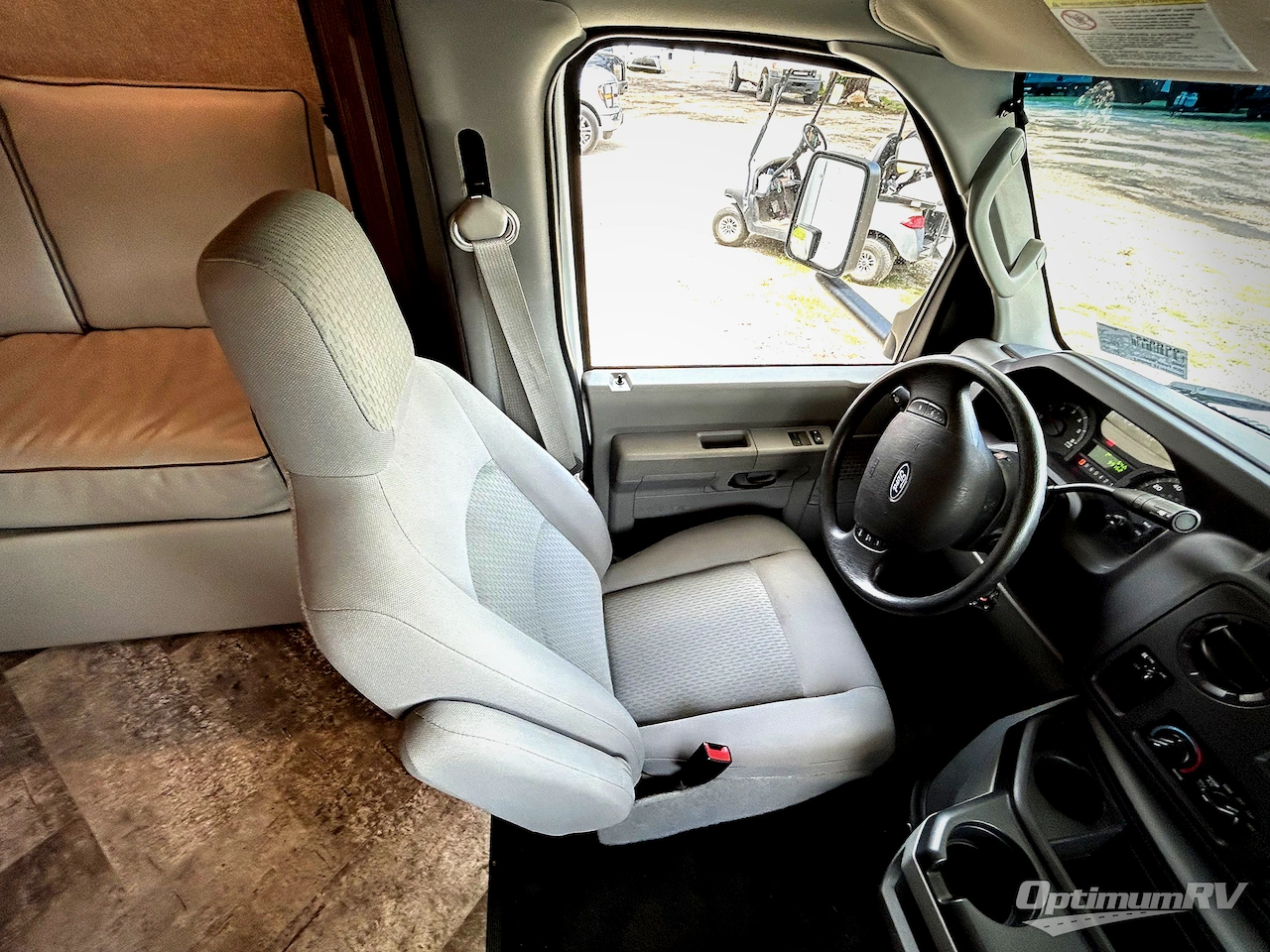 2020 Forest River Sunseeker LE 2850SLE Ford Photo 7