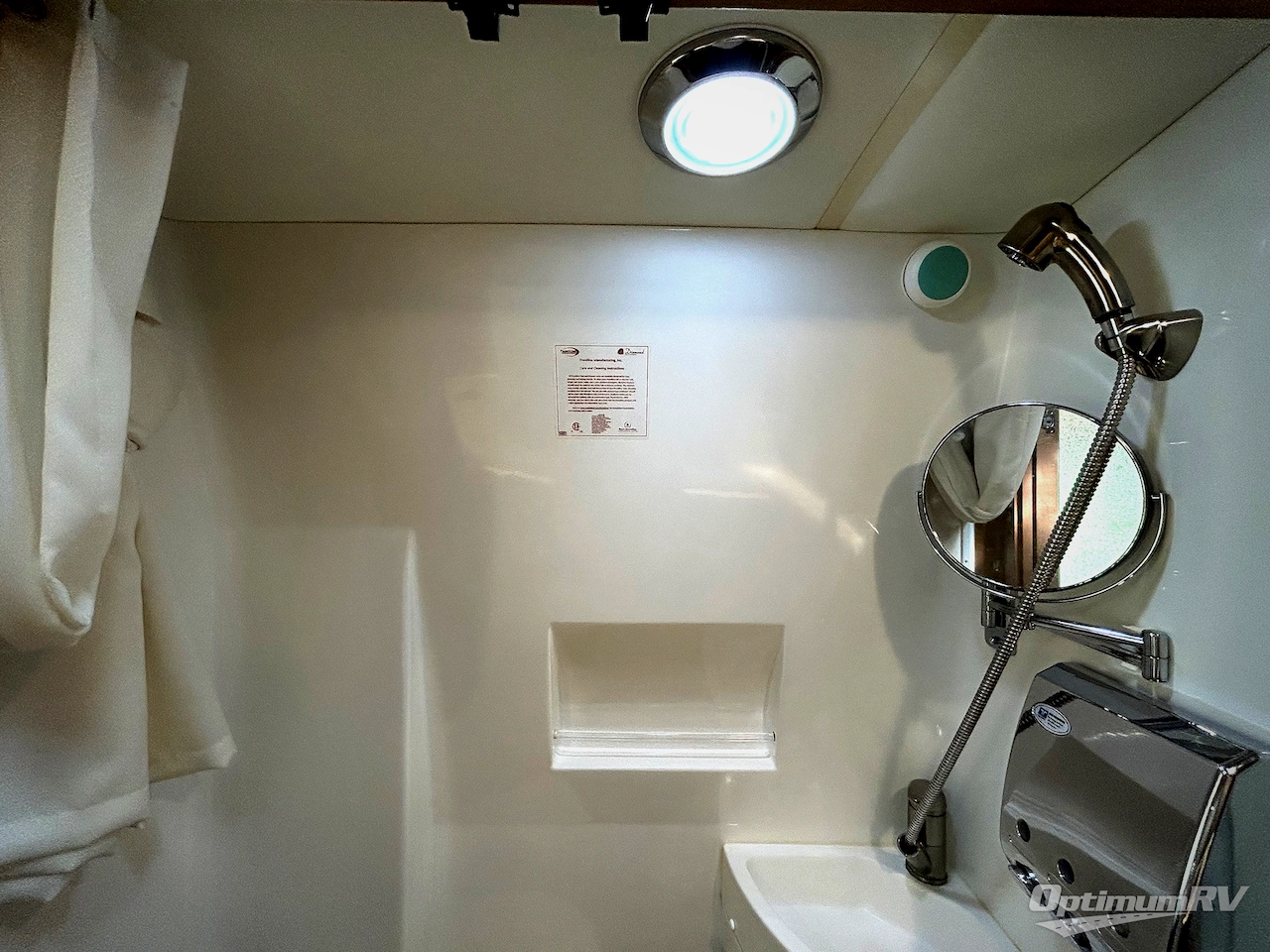 2018 Coachmen Galleria 24T Photo 14