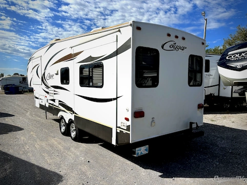 2013 Keystone Cougar X-Lite 29RET RV Photo 2