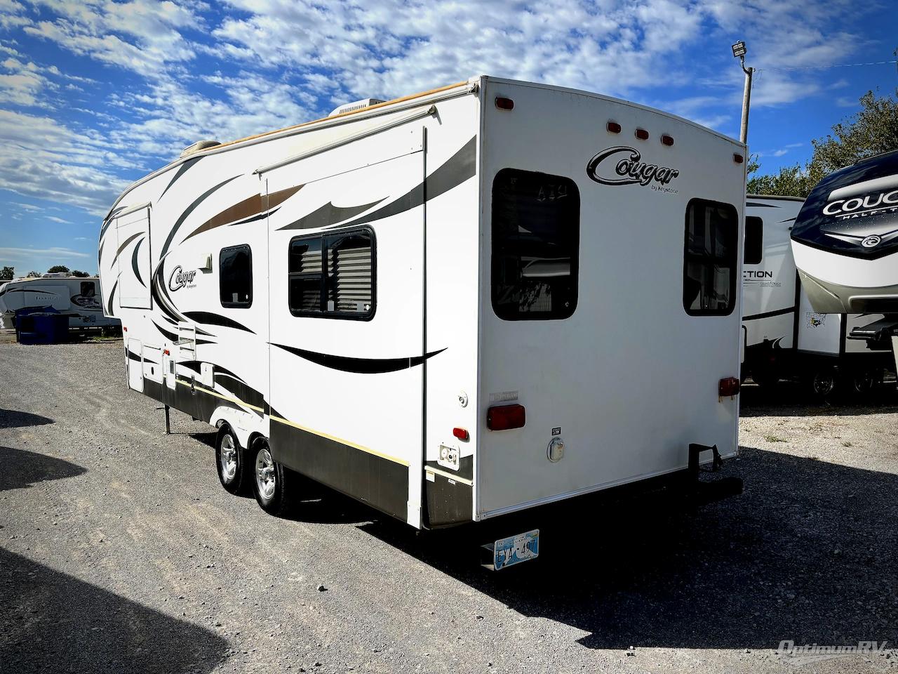 2013 Keystone Cougar X-Lite 29RET Photo 3