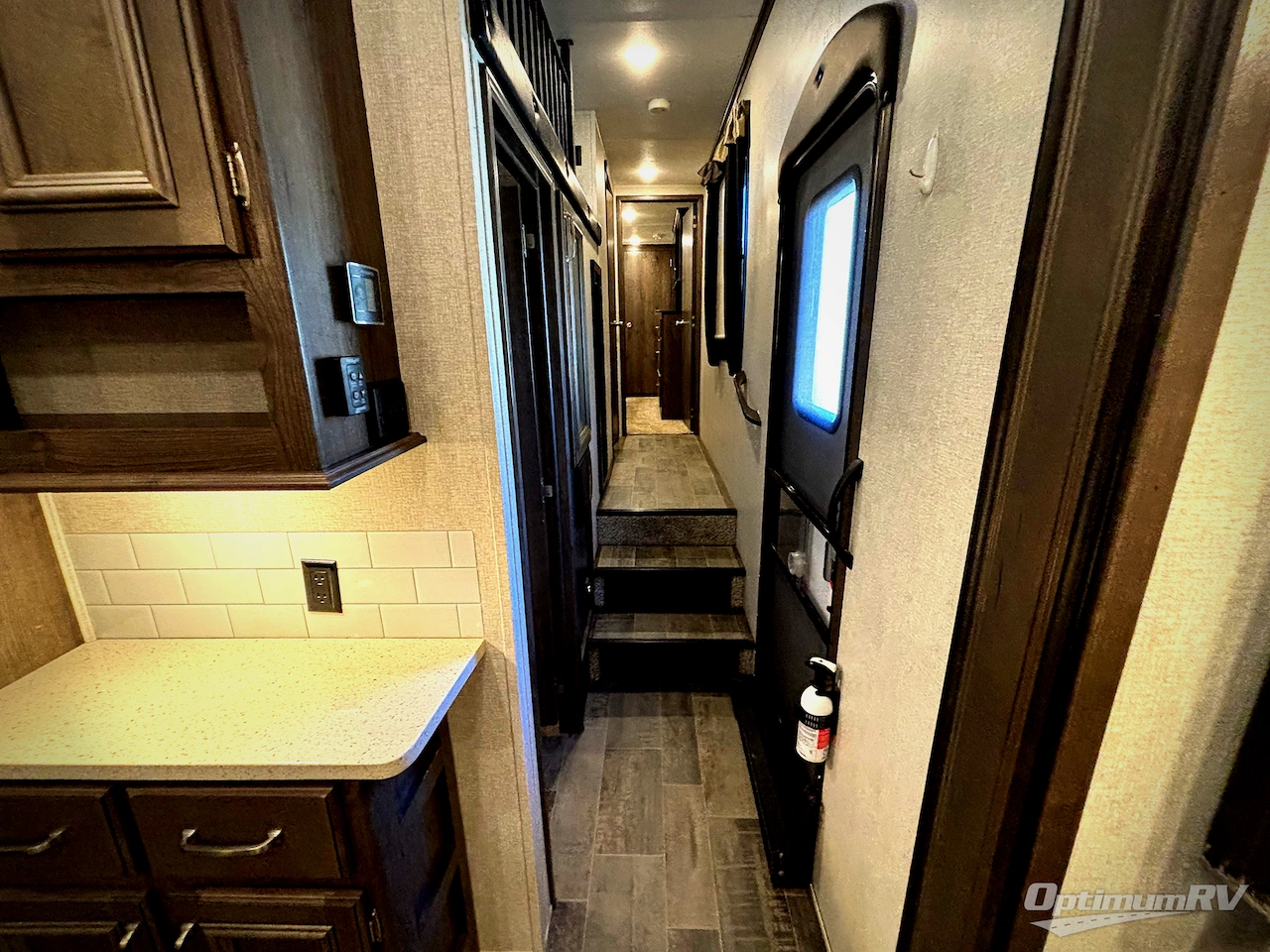 2019 Keystone Montana High Country 385BR Photo 7