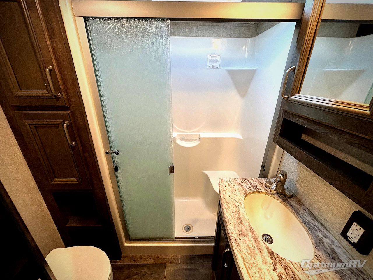 2019 Keystone Montana High Country 385BR Photo 13