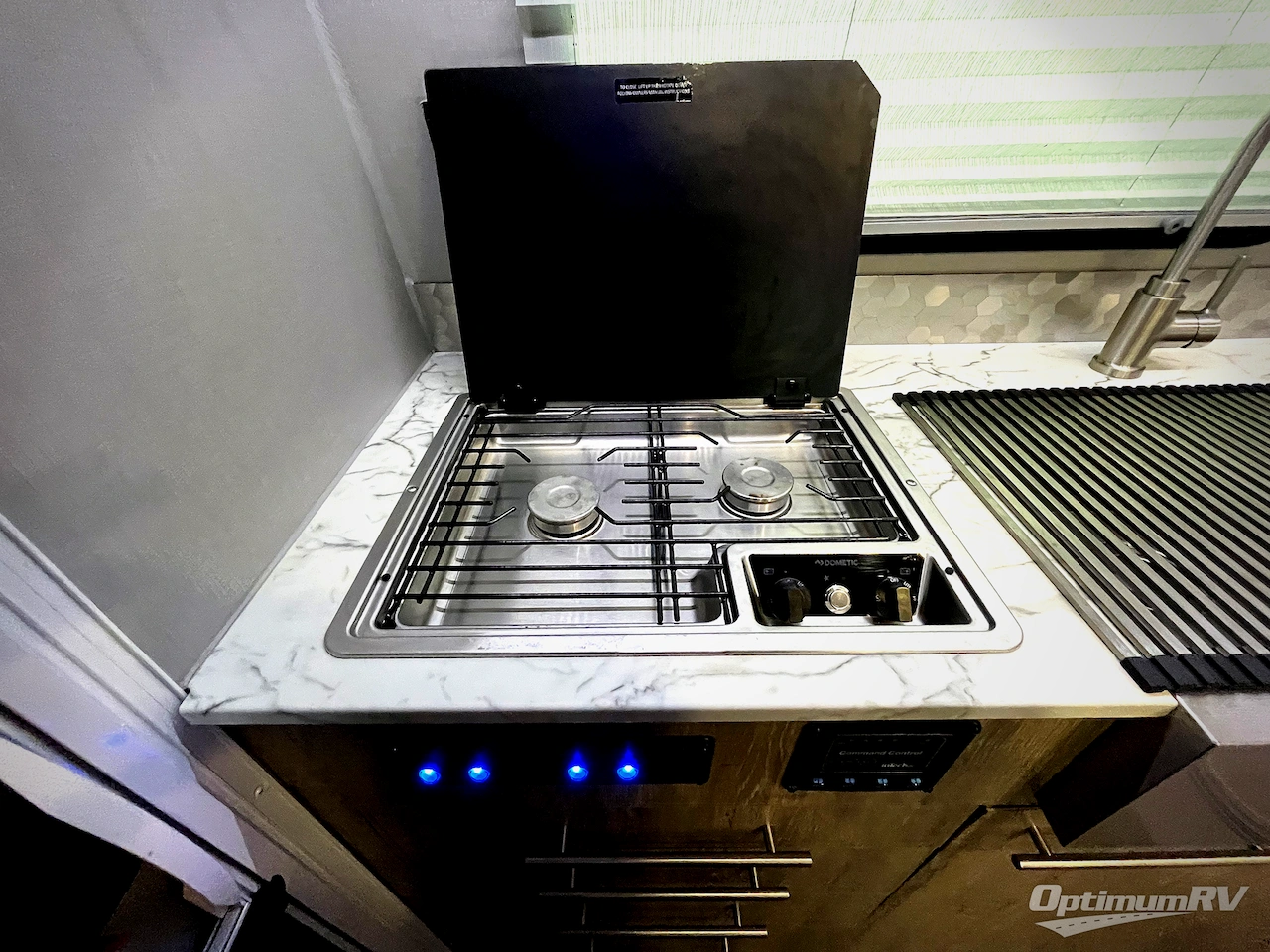 2021 inTech RV Sol Dawn Photo 16