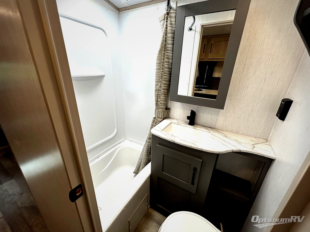 2023 Heartland Sundance Ultra Lite 19HB Photo 9