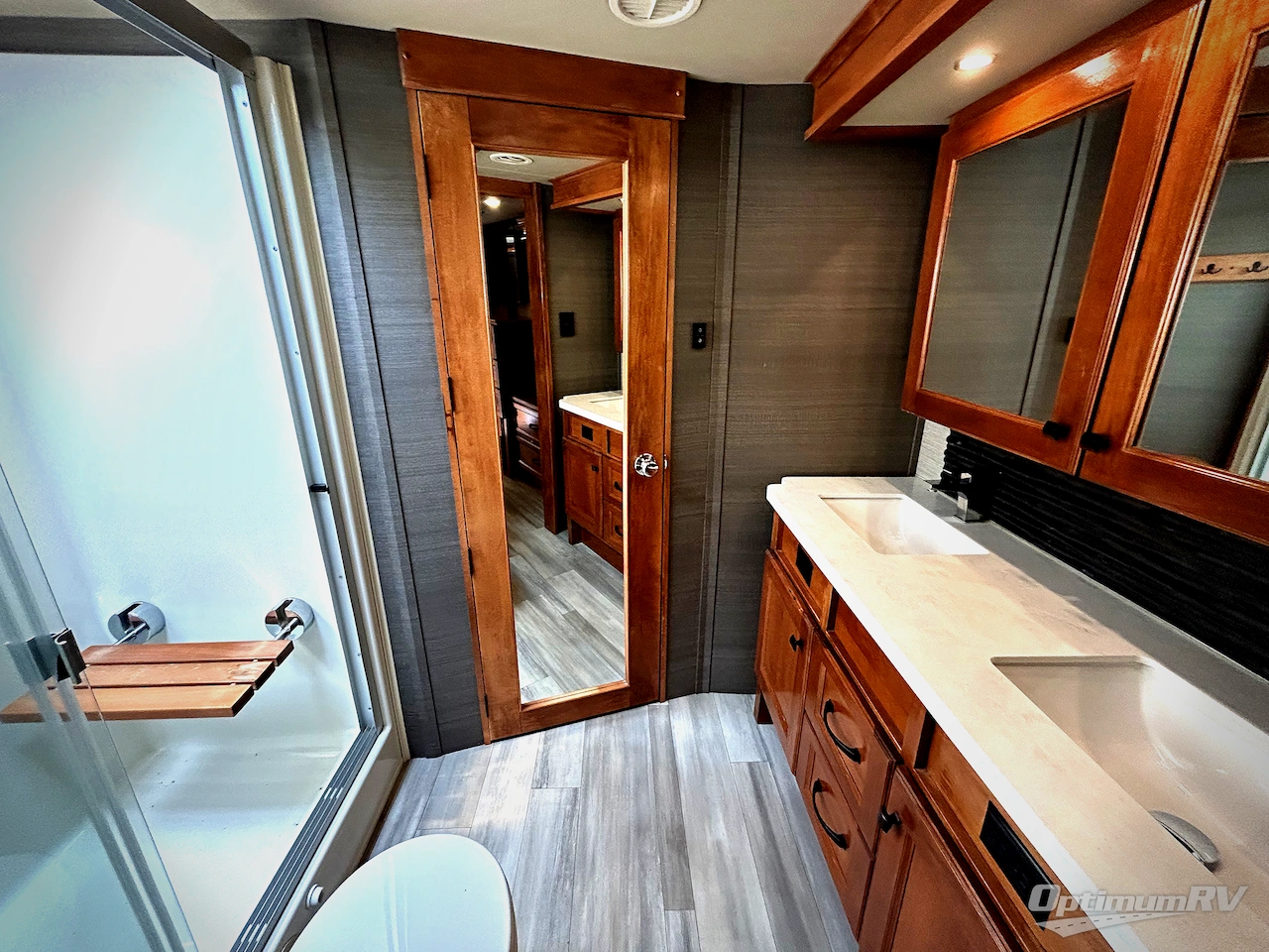 2022 VanLeigh Beacon 41LKB Photo 8