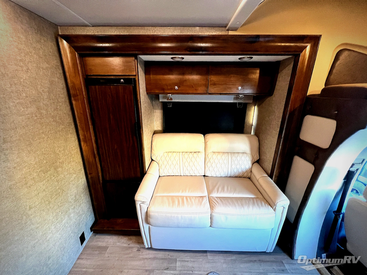 2018 Tiffin Wayfarer 24TW Photo 13