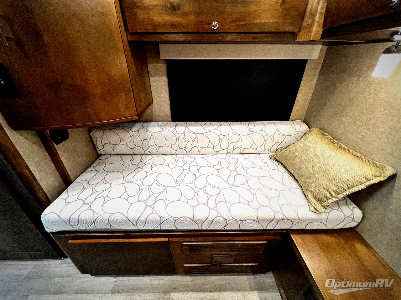 2018 Tiffin Wayfarer 24TW Photo 18