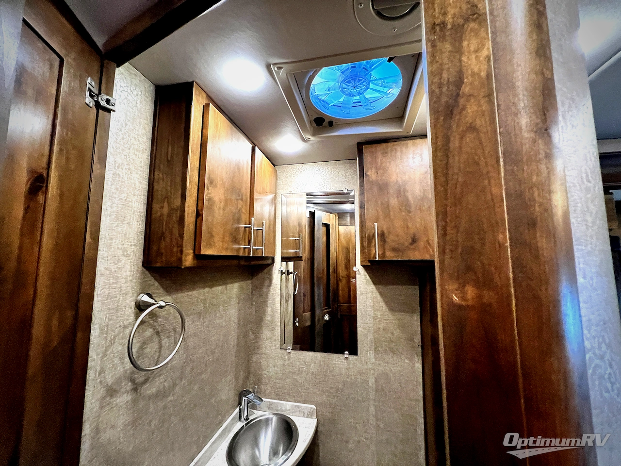 2018 Tiffin Wayfarer 24TW Photo 20