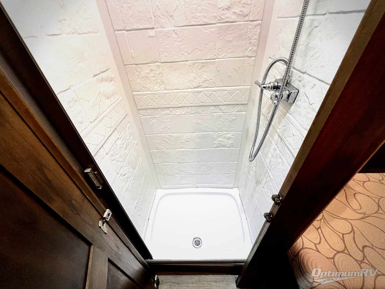 2018 Tiffin Wayfarer 24TW Photo 23