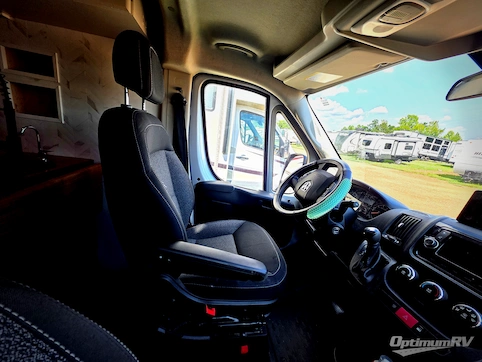 2020 Dodge ProMaster 2500 RV Photo 3