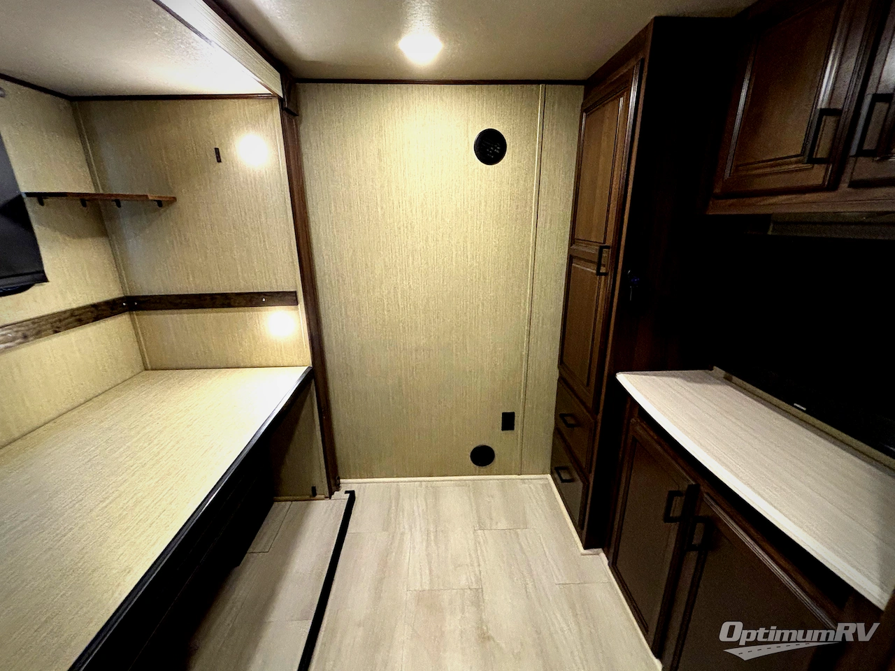 2018 Palomino Columbus Compass 377MBC Photo 17