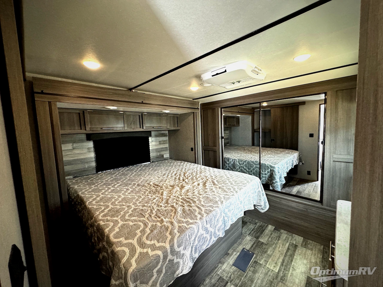 2020 CrossRoads Volante 34RE Photo 11