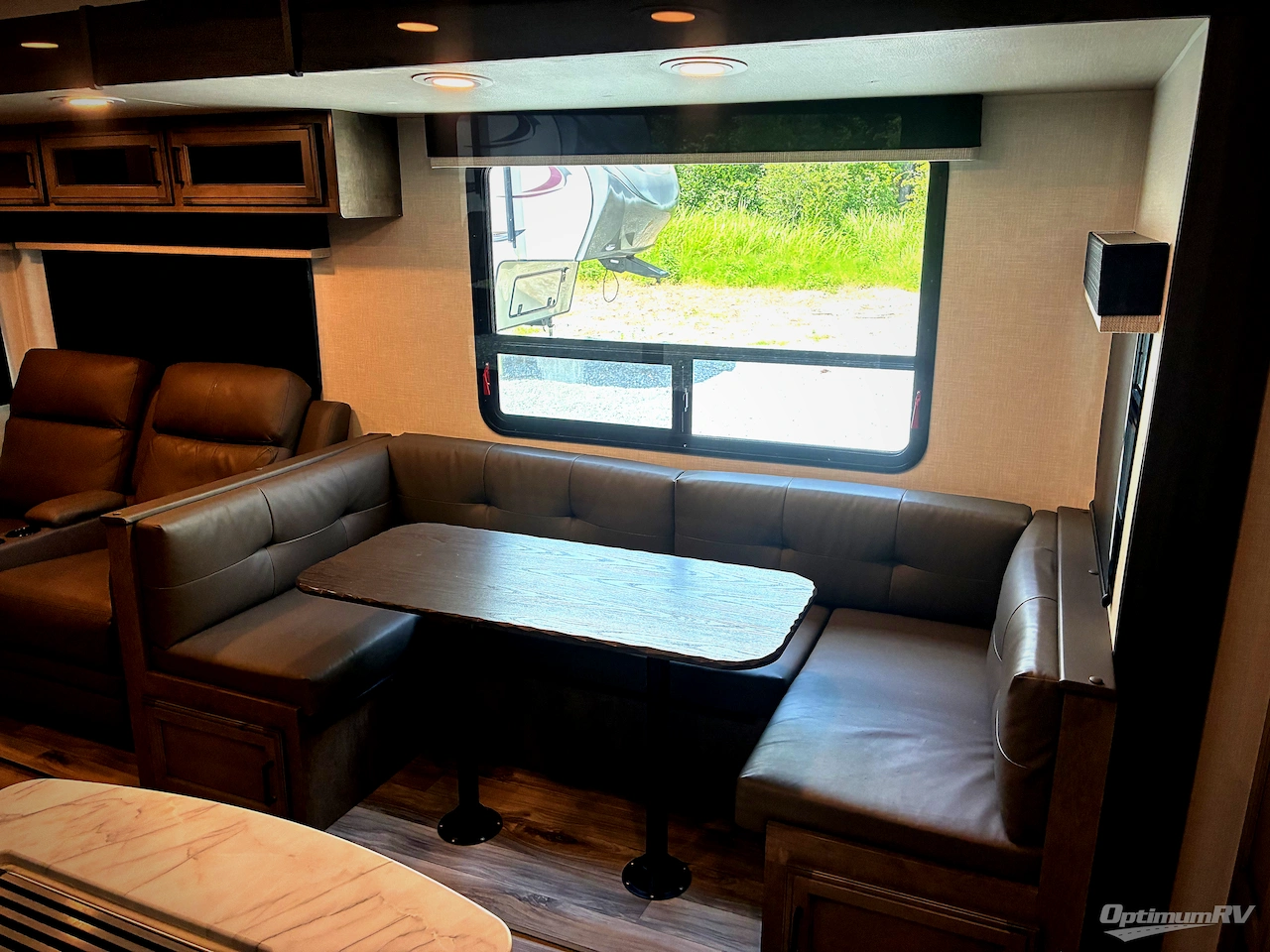 2024 Venture SportTrek ST332VBH Photo 5