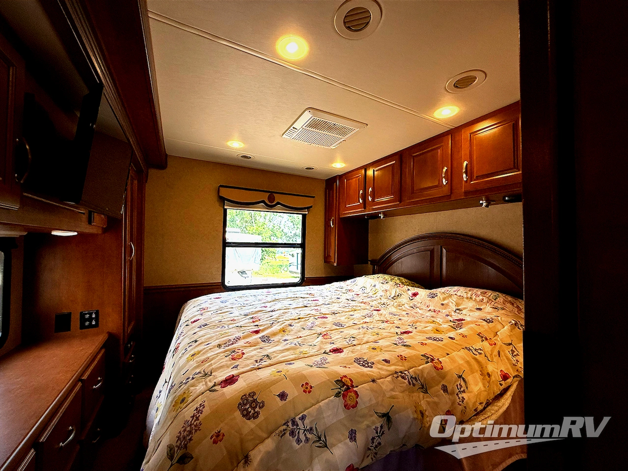 2015 Thor Challenger 37KT Photo 12