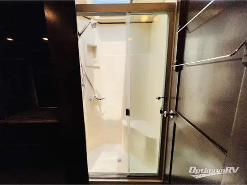 2018 Tiffin Allegro 32 SA RV Photo 3