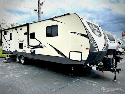 Used 2018 CrossRoads Volante 31BH Featured Photo