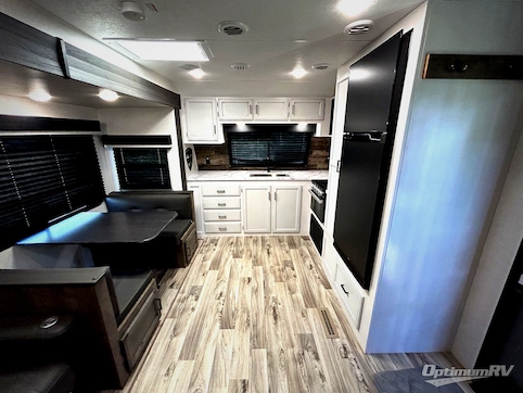 2023 Venture SportTrek M-251VFK RV Photo 2