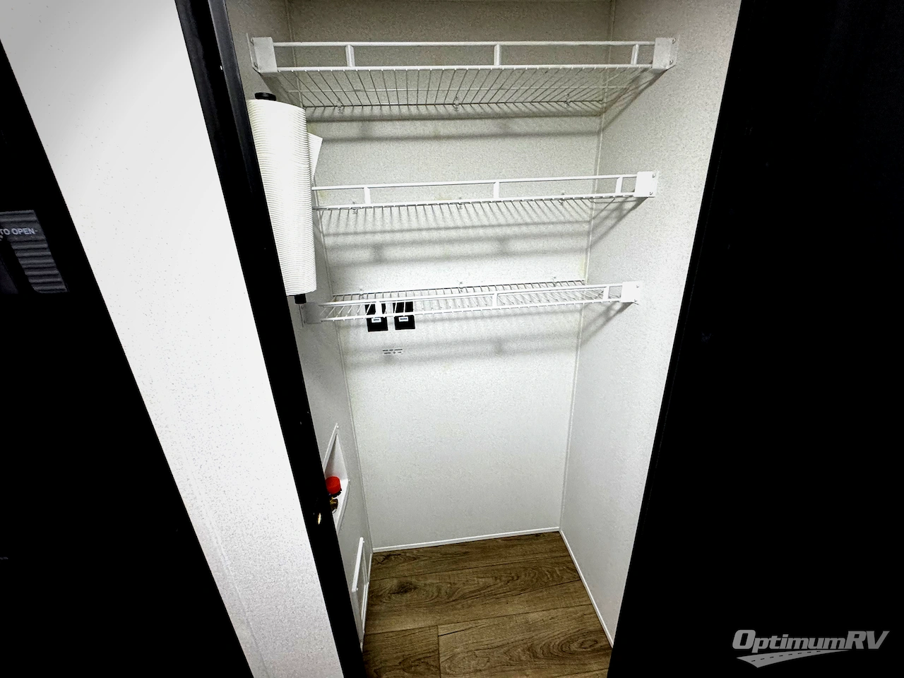 2025 Palomino Puma Camping Edition 283BHCE Photo 8