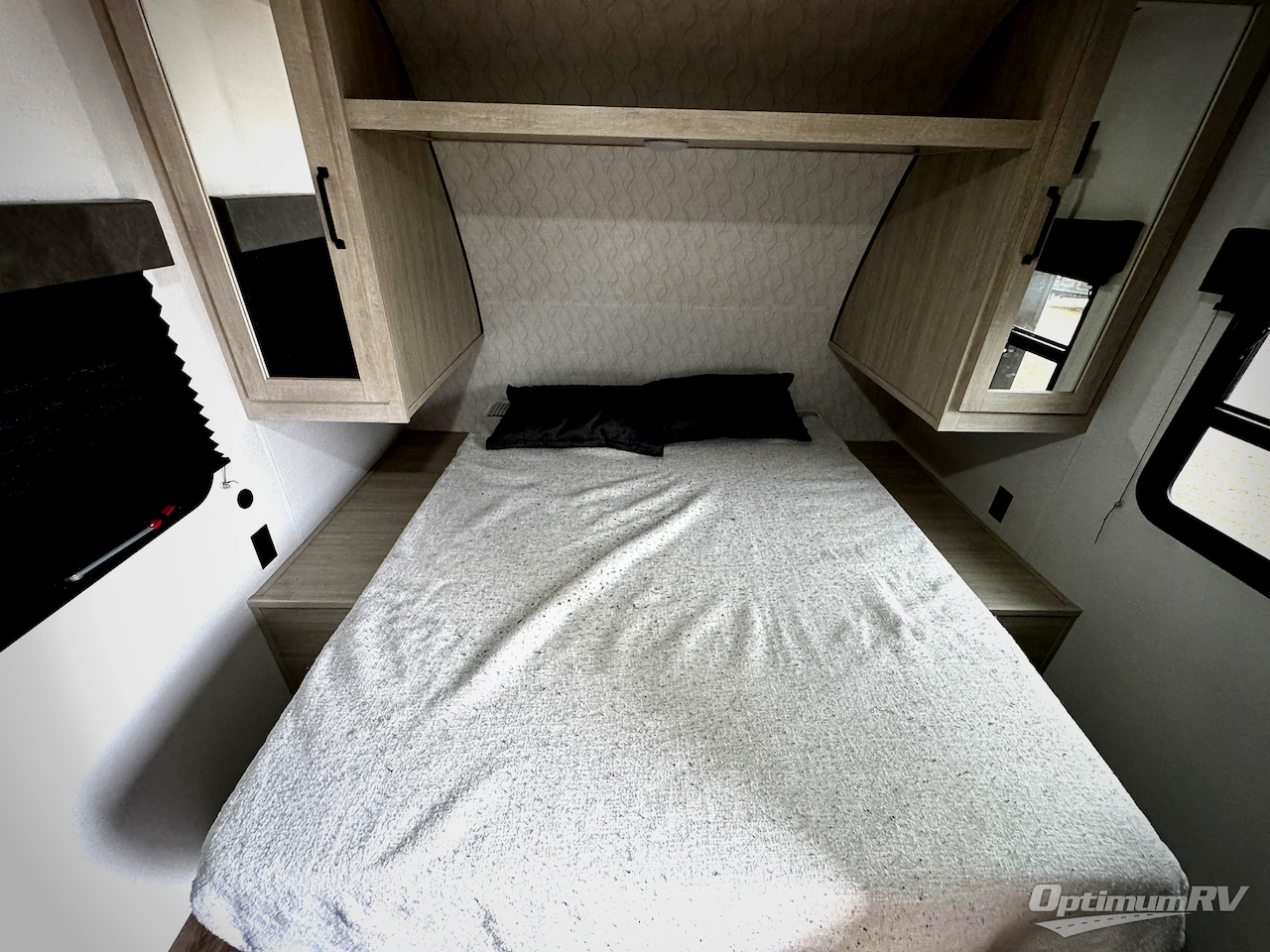 2025 Palomino Puma Camping Edition 283BHCE Photo 13