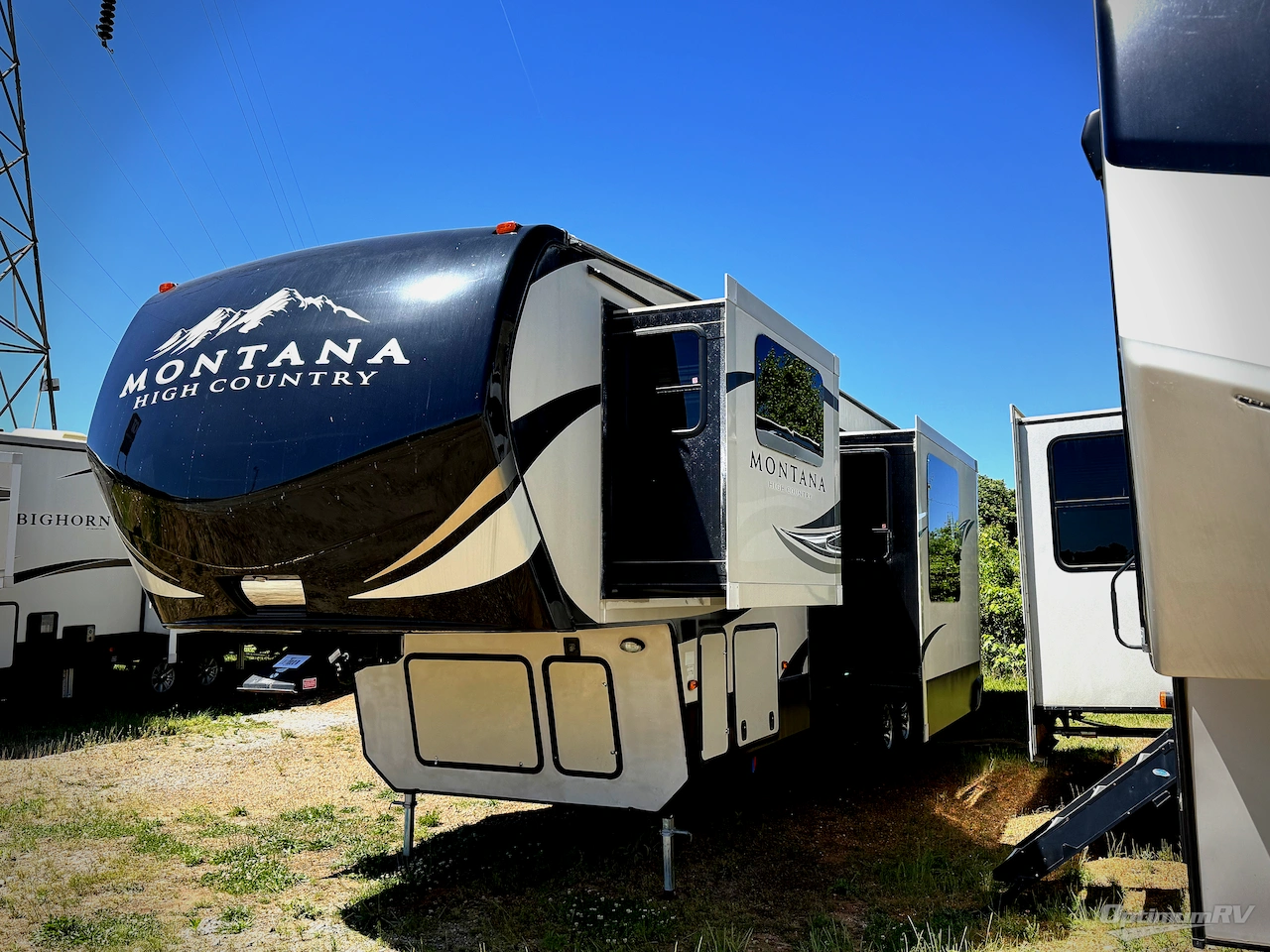 2016 Keystone Montana High Country 375FL Photo 3