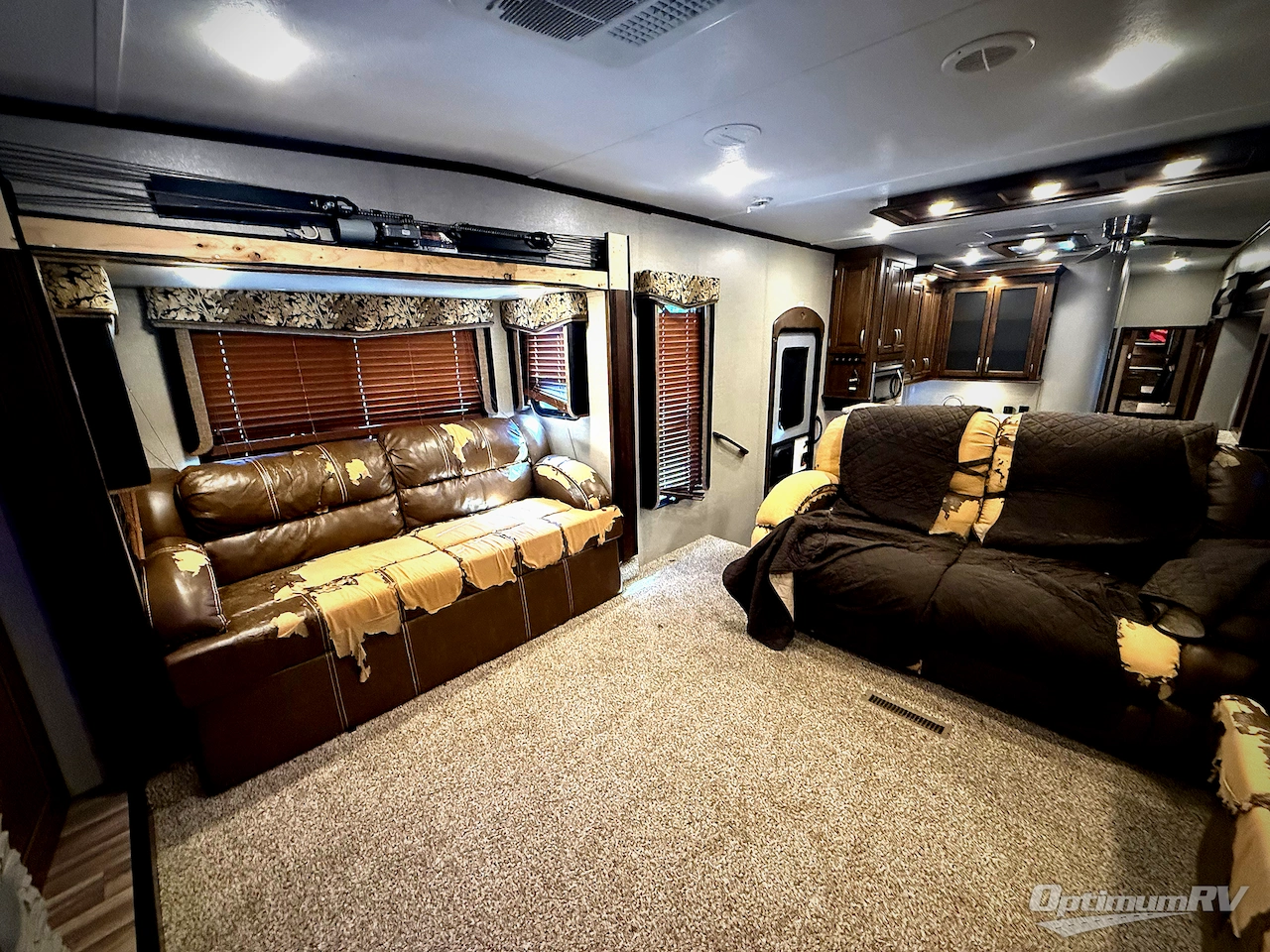 2016 Keystone Montana High Country 375FL Photo 12
