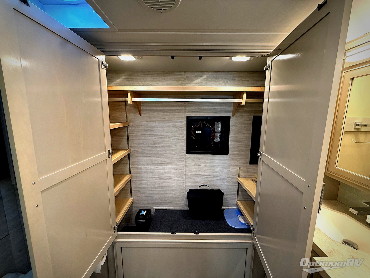 2023 Newmar Ventana 4369 Photo 38
