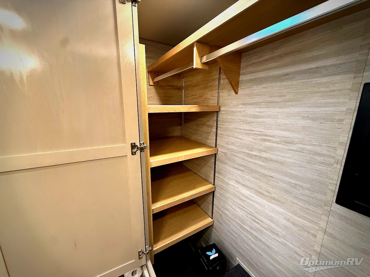 2023 Newmar Ventana 4369 Photo 40