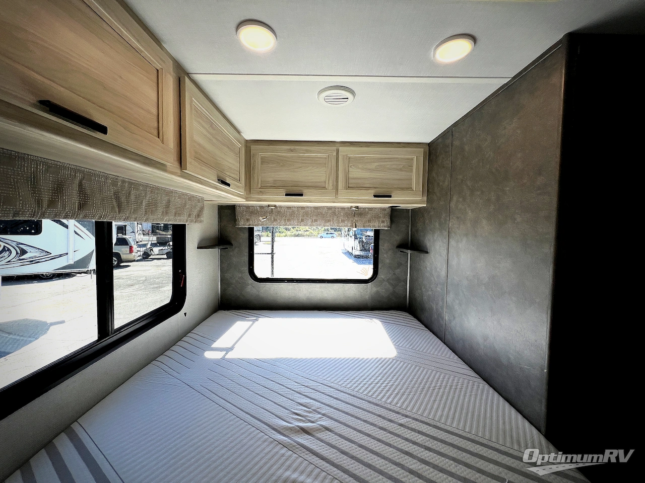 2022 Forest River Sunseeker LE 2350SLE Ford Photo 14