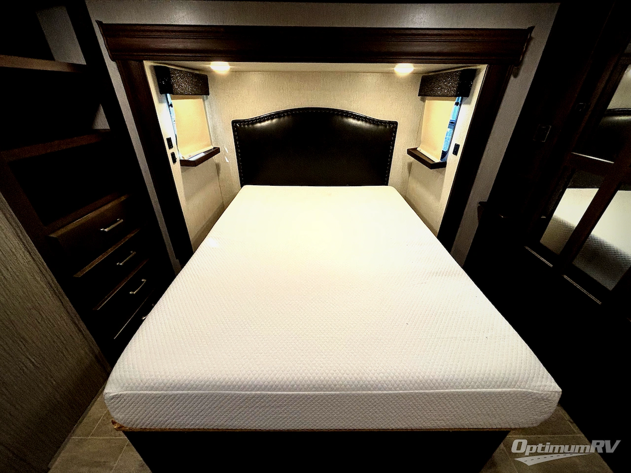 2019 Heartland Bighorn 3980RRD Photo 9