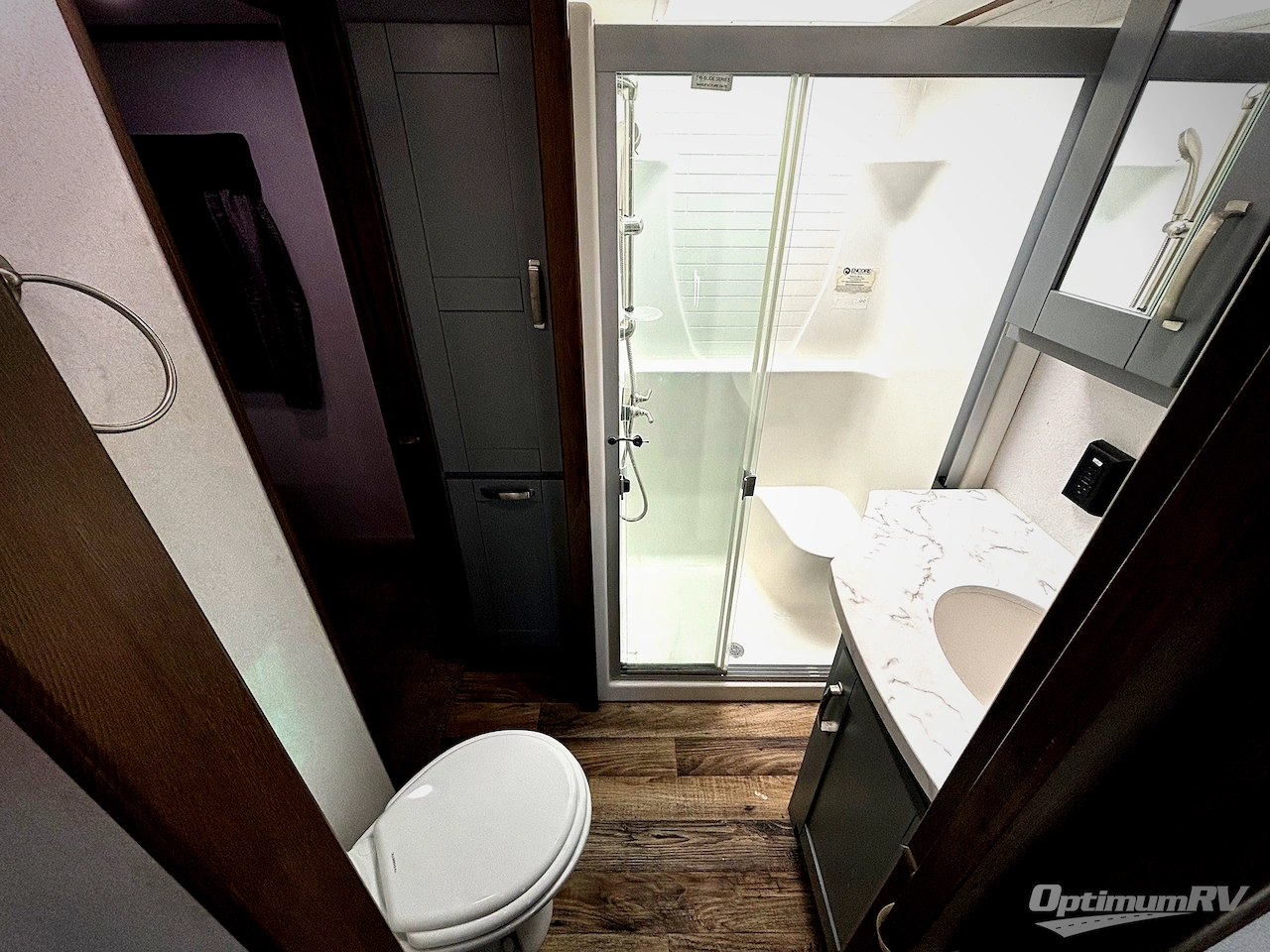 2019 Keystone Fuzion 369 Photo 13