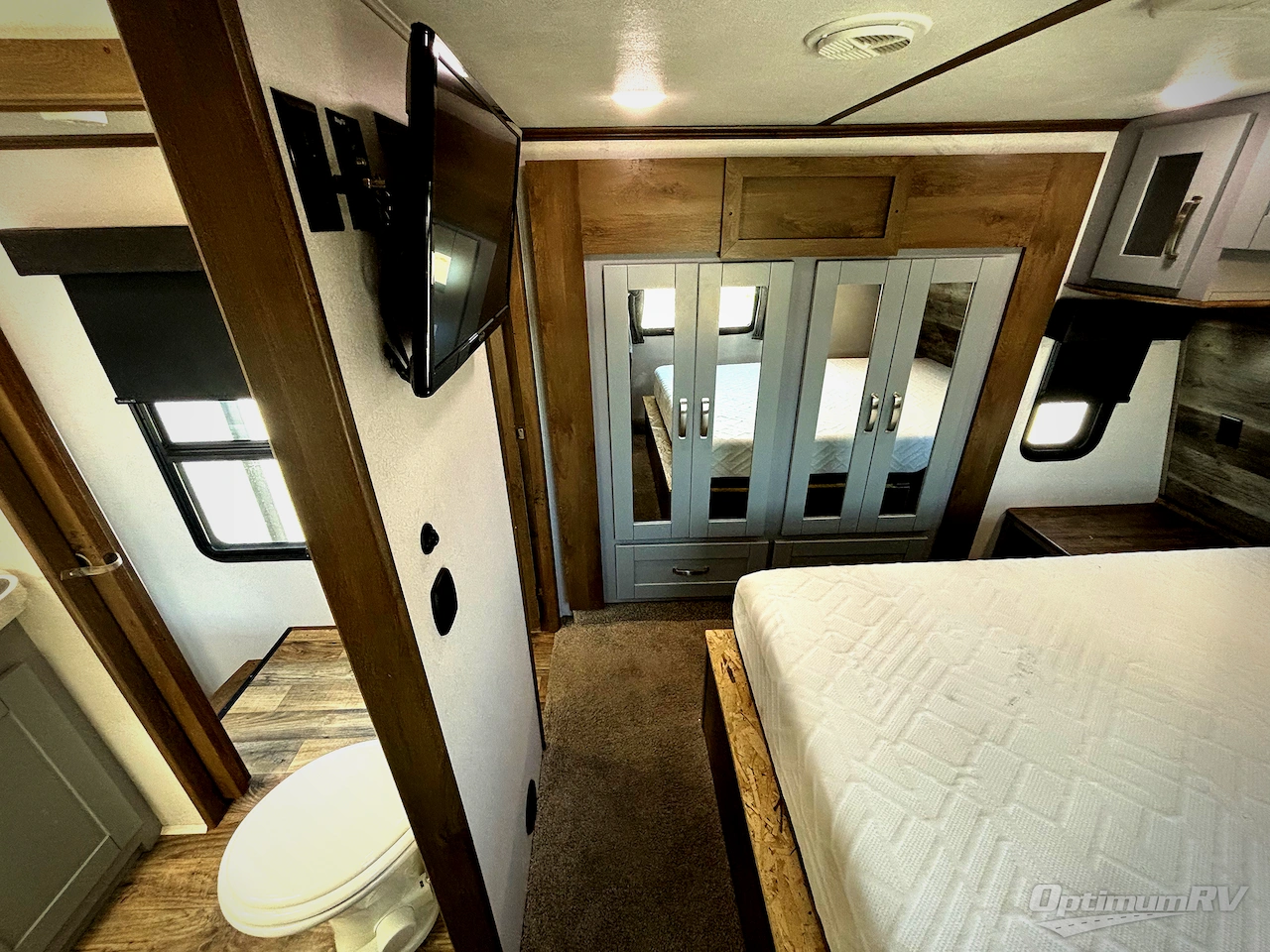 2019 Keystone Fuzion 369 Photo 15