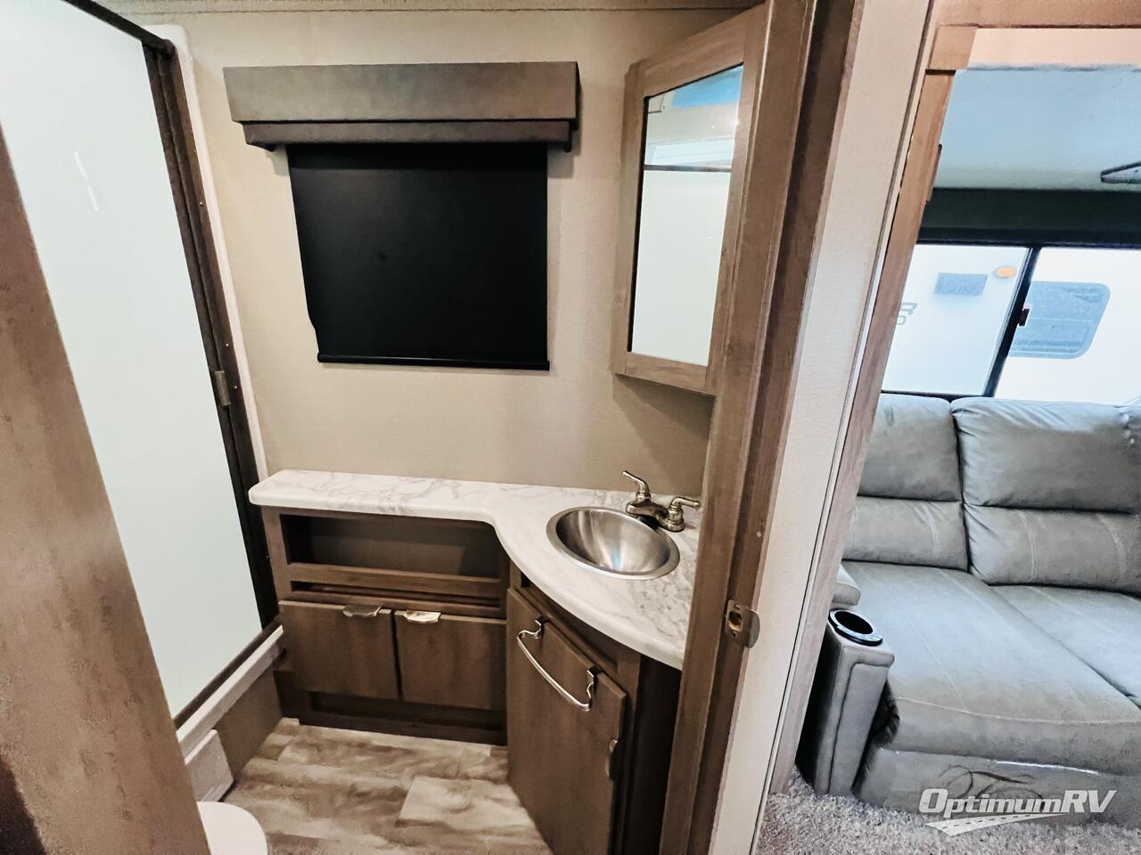 2021 Grand Design Imagine 2400BH Photo 18