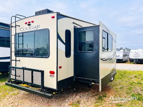 2019 Keystone Cougar Half-Ton Series 28SGS RV Photo 2