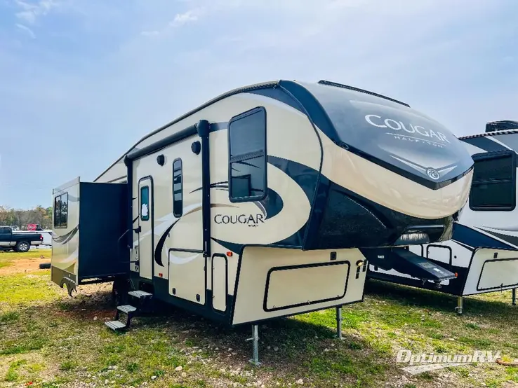2019 Keystone Cougar Half-Ton Series 28SGS RV Photo 1