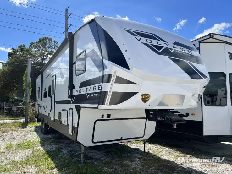 2024 Dutchmen Voltage V-Series 3800 RV Photo 1