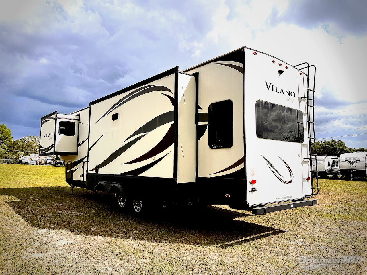 2017 VanLeigh Vilano 365RL Photo 3