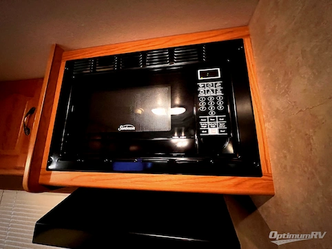 2011 Keystone Springdale 293RKSSR RV Photo 3