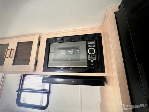 2025 Prime Time Avenger LE 28QBSLE RV Photo 3
